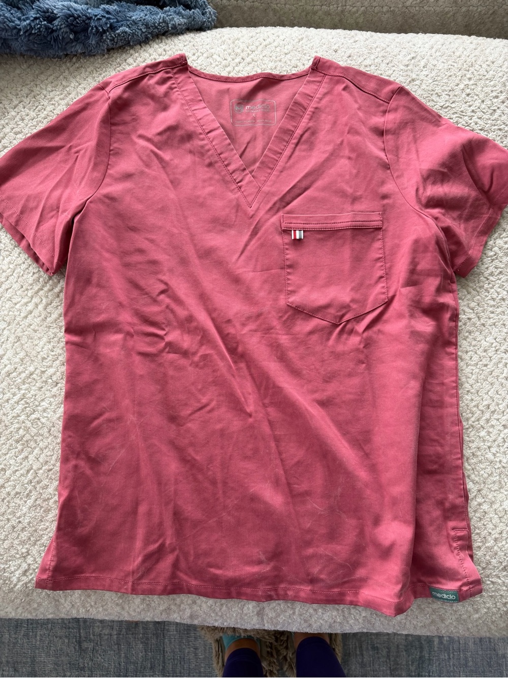 Women's V-Neck Scrub Top